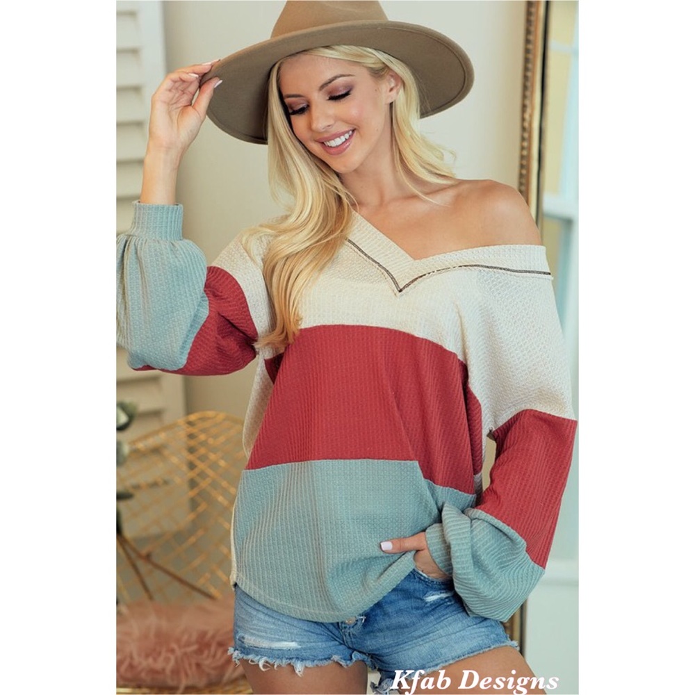 ❤️LAST 2! V Neck Waffle Knit Color Block Top - Picture 10 of 12